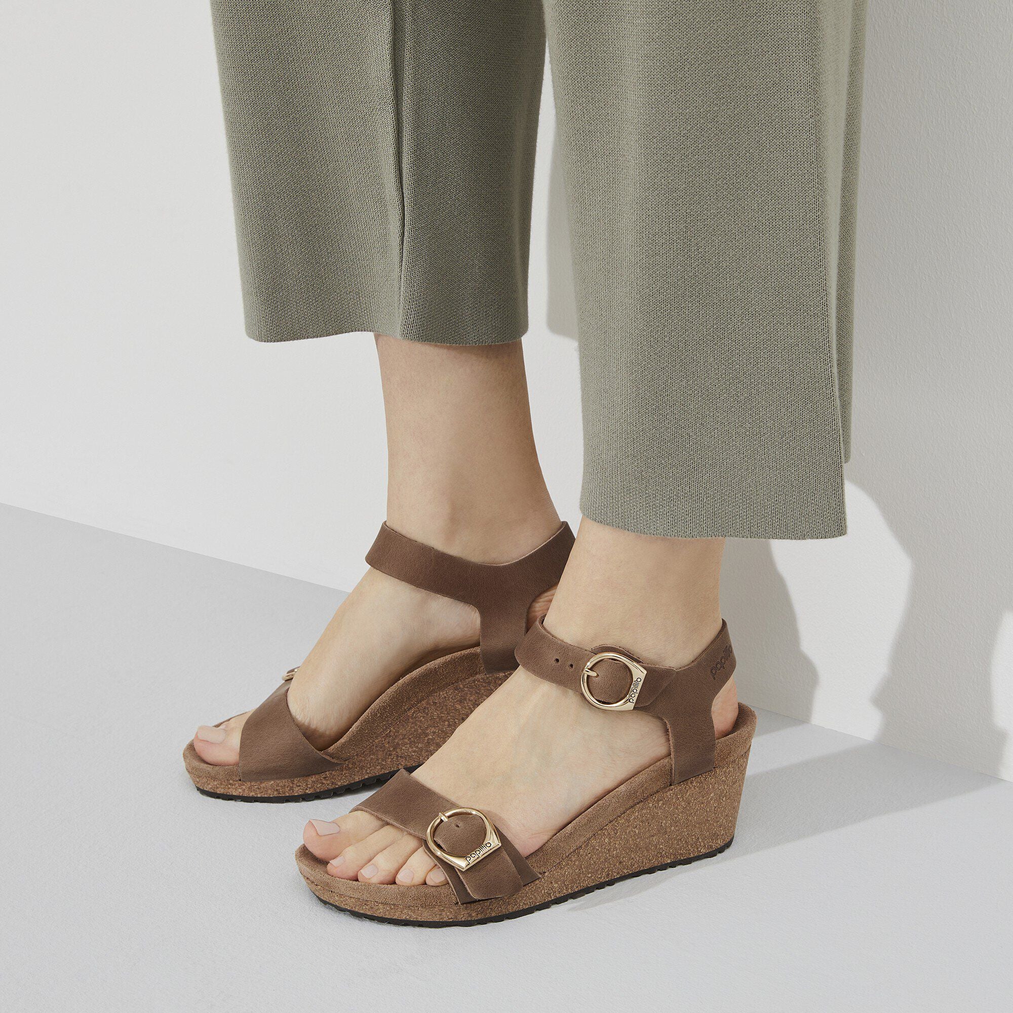 Soley Ring-Buckle Natural Leather