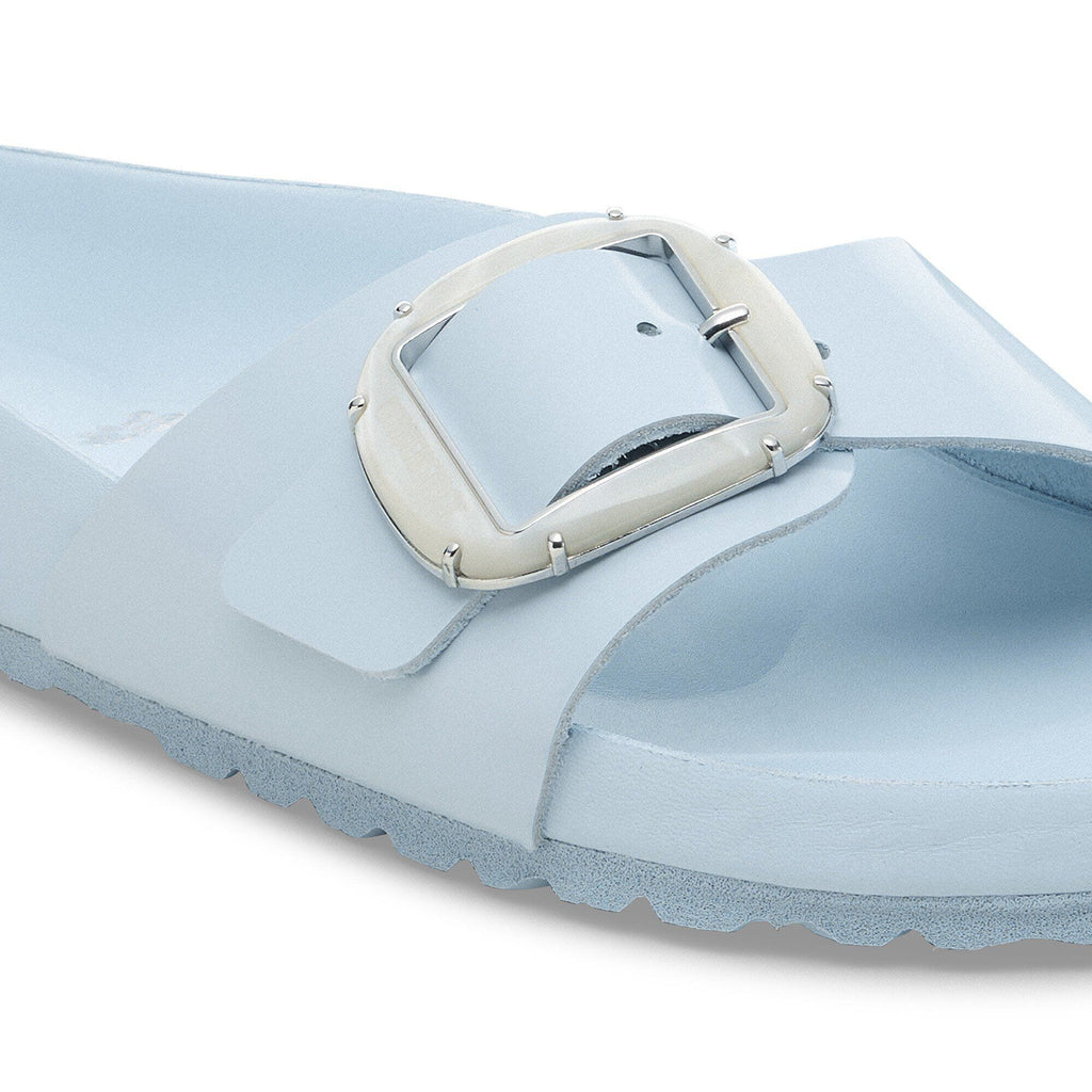 Madrid Big Buckle Pearl Natural Leather Patent