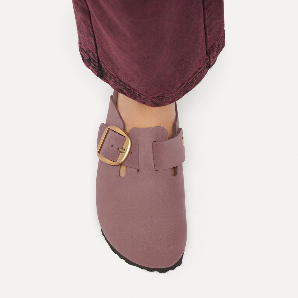 Boston Big Buckle Nubuck Leather